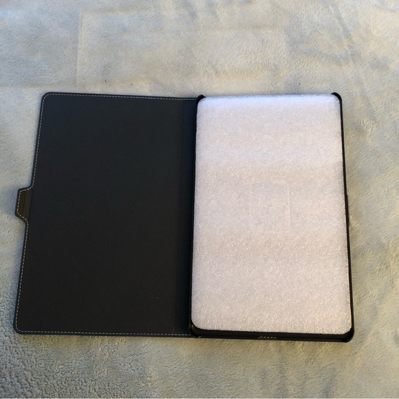 Infiland tablet case *brand new* - Picture 3 of 6